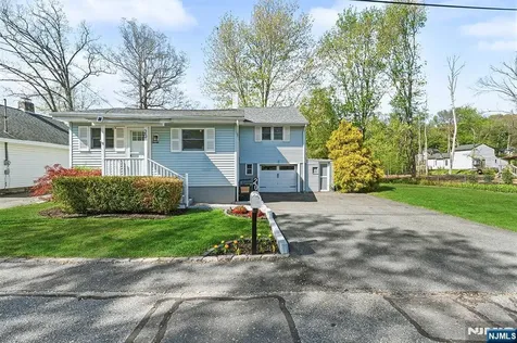 20 Madelyn Avenue West Milford NJ 07480