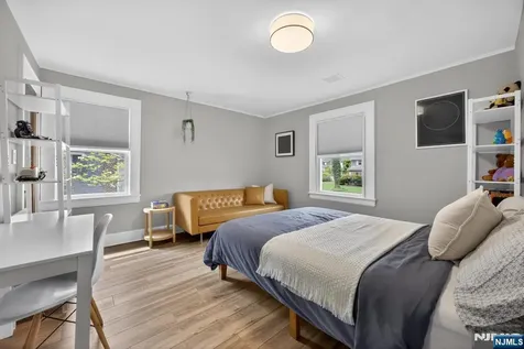 653 Ridgewood Avenue Montclair NJ 07043