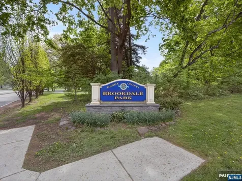 653 Ridgewood Avenue Montclair NJ 07043