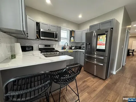 104 Hadley Avenue Clifton NJ 07011