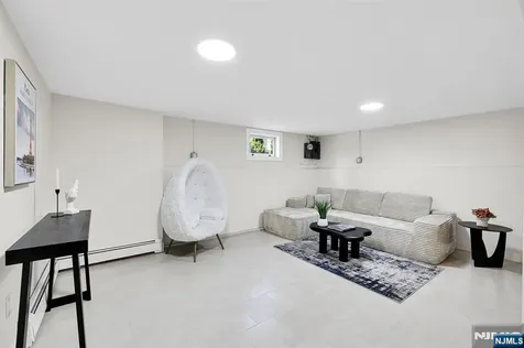 132 Argyle Place Kearny NJ 07032