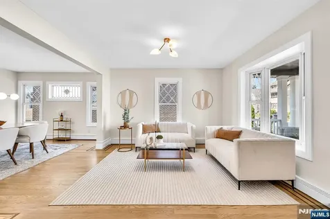 132 Argyle Place Kearny NJ 07032