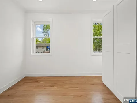 9 Morse Avenue Rutherford NJ 07070