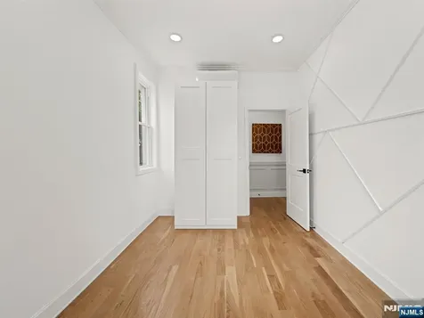 9 Morse Avenue Rutherford NJ 07070