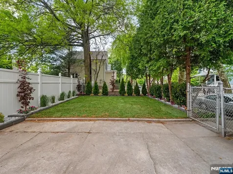 9 Morse Avenue Rutherford NJ 07070