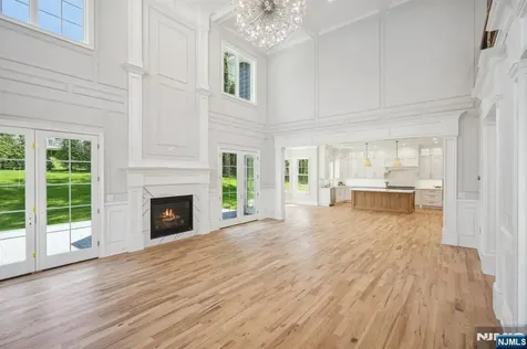 63 Hillside Avenue Livingston NJ 07039