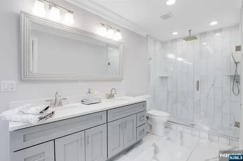 63 Hillside Avenue Livingston NJ 07039