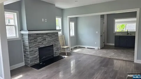 397 Newark Pompton Turnpike Pequannock Township NJ 07444
