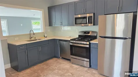 397 Newark Pompton Turnpike Pequannock Township NJ 07444
