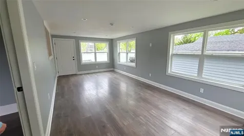 397 Newark Pompton Turnpike Pequannock Township NJ 07444