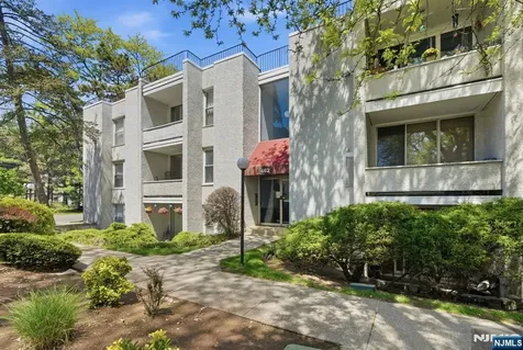 462 D River Road Nutley NJ 07110