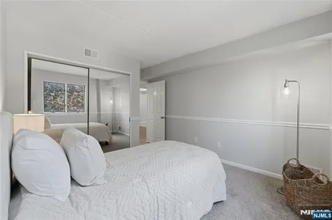 38 Moonachie Road Hackensack NJ 07601