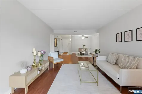 38 Moonachie Road Hackensack NJ 07601