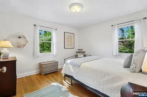31 Jacobus Avenue Little Falls NJ 07424