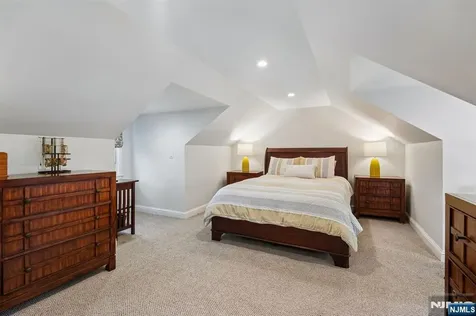31 Jacobus Avenue Little Falls NJ 07424