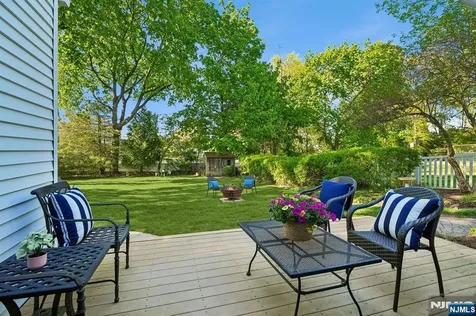 31 Jacobus Avenue Little Falls NJ 07424