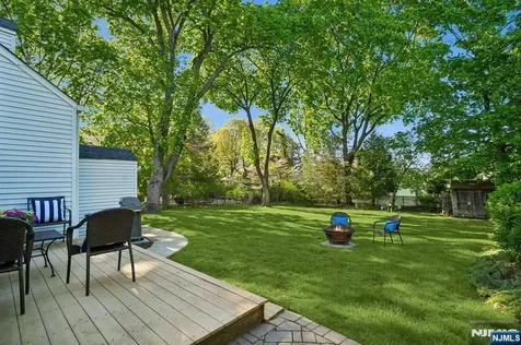 31 Jacobus Avenue Little Falls NJ 07424