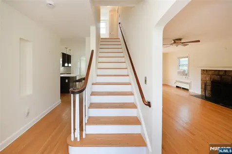 26 Bennett Road Teaneck NJ 07666