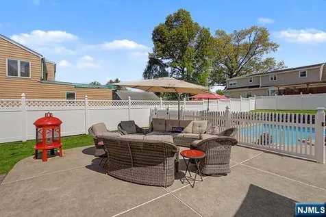 294 Hayes Drive Saddle Brook NJ 07663