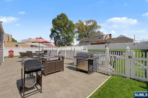 294 Hayes Drive Saddle Brook NJ 07663