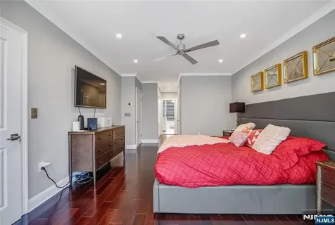 117 Kensington Drive Fort Lee NJ 07024