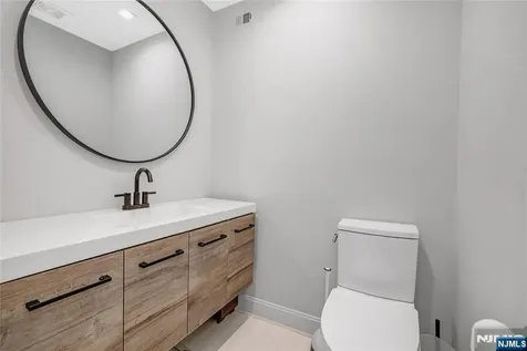 117 Kensington Drive Fort Lee NJ 07024
