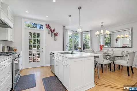 117 Kensington Drive Fort Lee NJ 07024