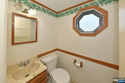 116 E Quackenbush Avenue Dumont NJ 07628