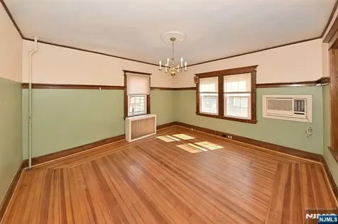 116 E Quackenbush Avenue Dumont NJ 07628