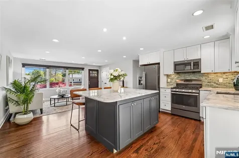 480 Upper Boulevard Ridgewood NJ 07450
