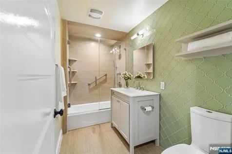 480 Upper Boulevard Ridgewood NJ 07450