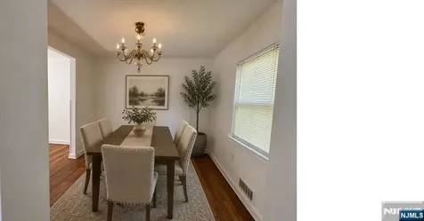 390 Chestnut Street Paramus NJ 07652