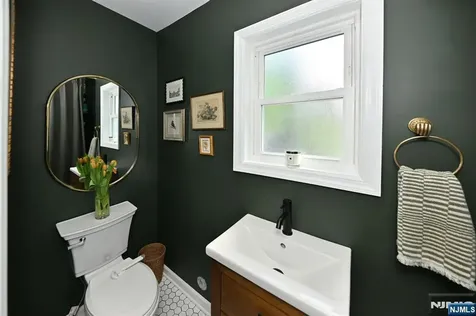 401 Chestnut Street Nutley NJ 07110