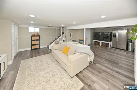401 Chestnut Street Nutley NJ 07110