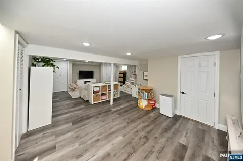 401 Chestnut Street Nutley NJ 07110