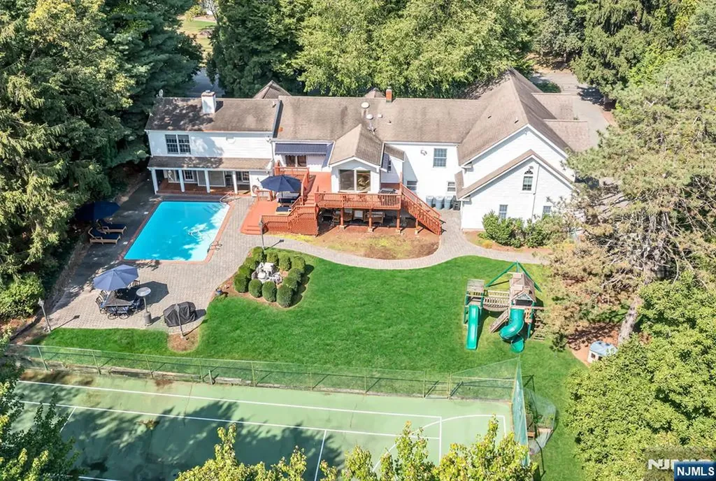 24 Vanderbeck Lane Mahwah NJ 07430