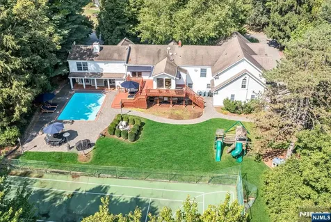24 Vanderbeck Lane Mahwah NJ 07430