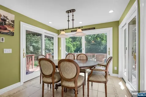 24 Vanderbeck Lane Mahwah NJ 07430