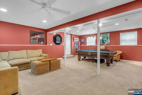 24 Vanderbeck Lane Mahwah NJ 07430
