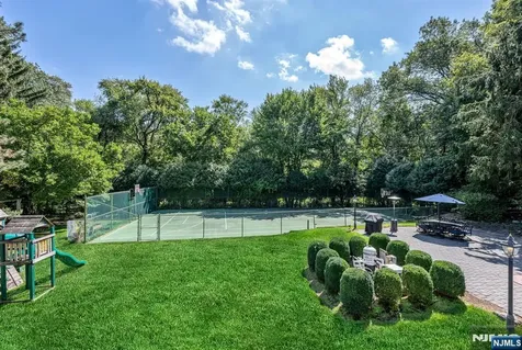 24 Vanderbeck Lane Mahwah NJ 07430