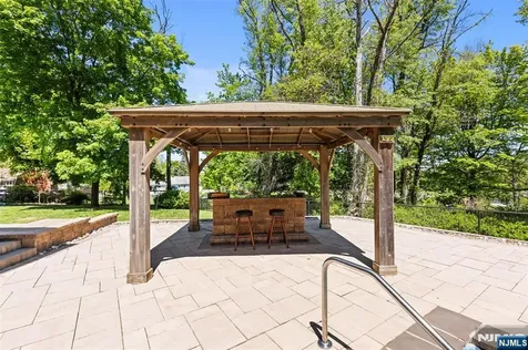 2 Manor Drive Sparta NJ 07871