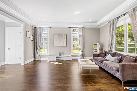 2 Manor Drive Sparta NJ 07871