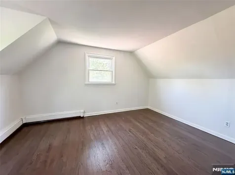 616 River Road Teaneck NJ 07666