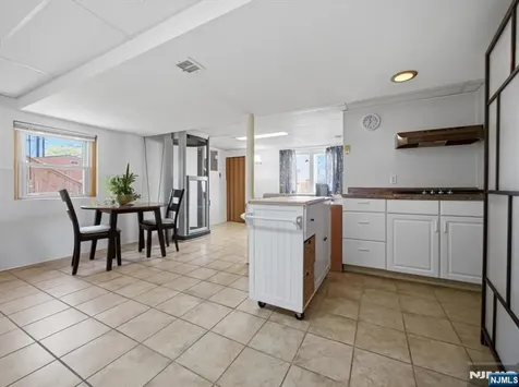 98 Moonachie Road Moonachie NJ 07074