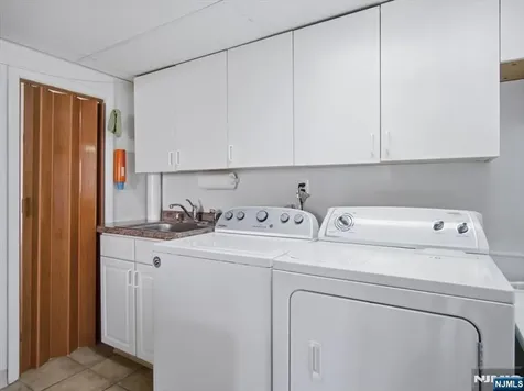 98 Moonachie Road Moonachie NJ 07074