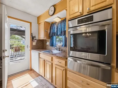 98 Moonachie Road Moonachie NJ 07074