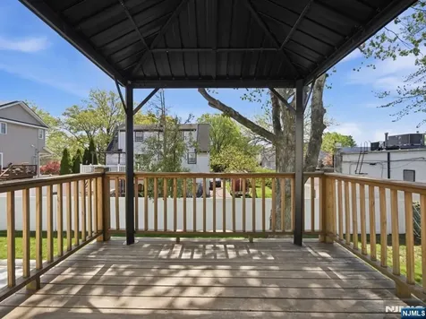 98 Moonachie Road Moonachie NJ 07074