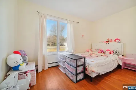 324 Brook Street Harrington Park NJ 07640