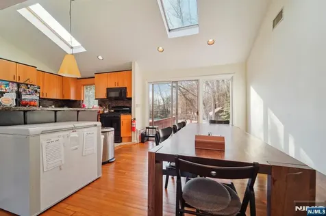 324 Brook Street Harrington Park NJ 07640