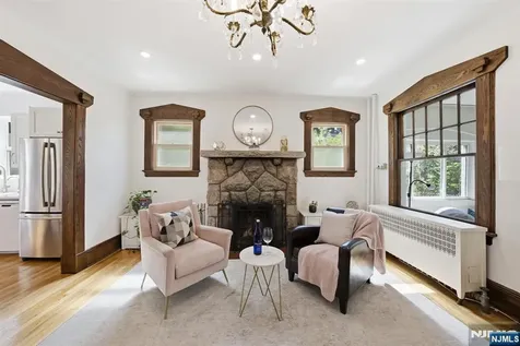 181 Highwood Avenue Leonia NJ 07605